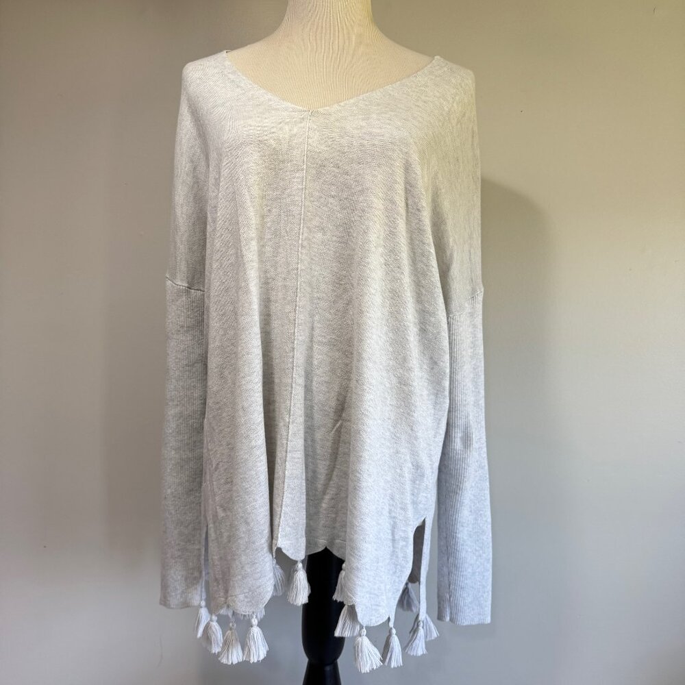 LILLY PULITZER Martime Sweater in Heathered Sea Pebble Gray - Picture 2 of 10